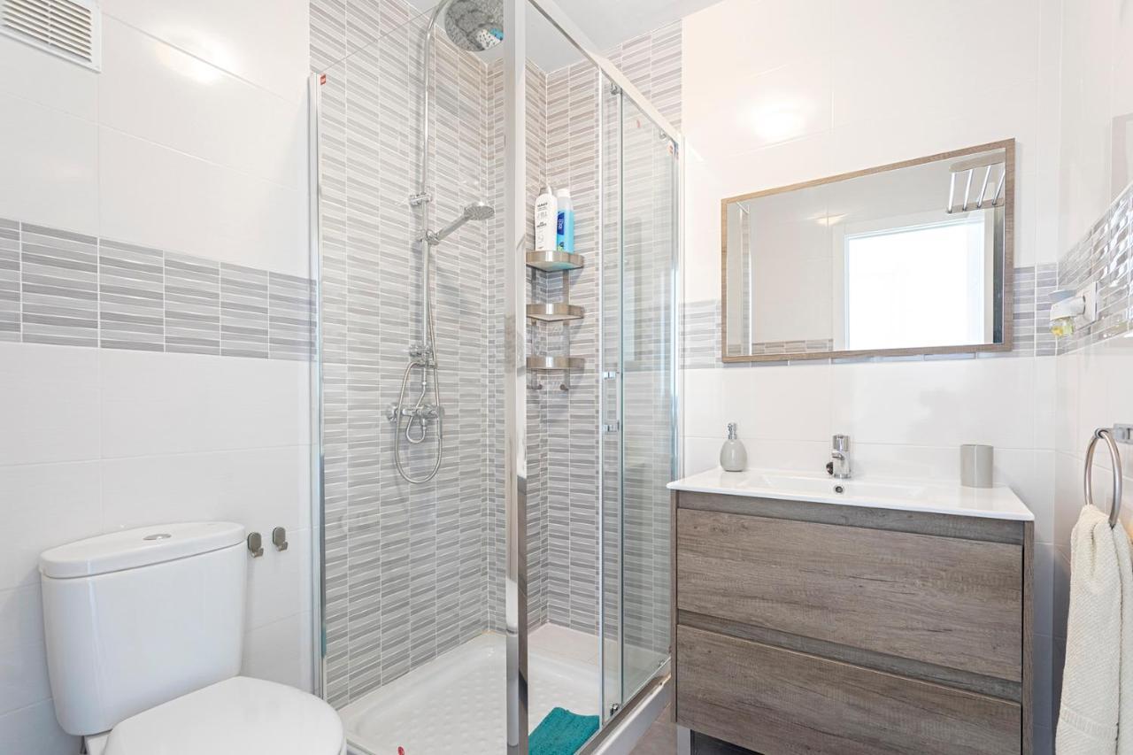 Atico Frente Al Mar - Vistas, Piscina, Terrazas, Parking! Lägenhet Benalmádena Exteriör bild